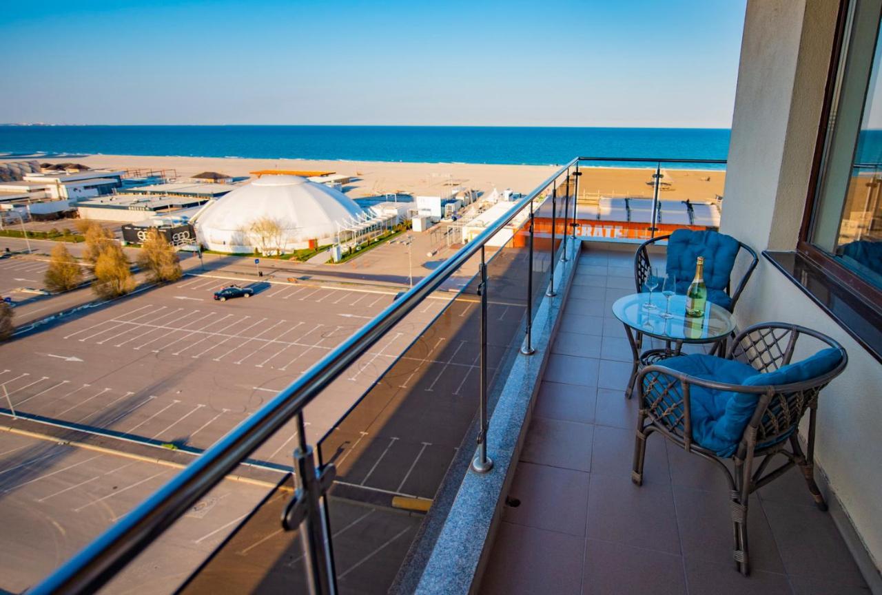 Ferienwohnung Summerland Luxury Velvet Front Sea View Mamaia Exterior foto