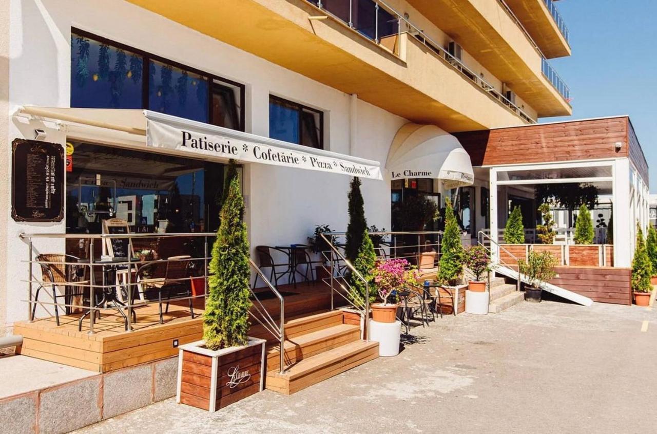 Ferienwohnung Summerland Luxury Velvet Front Sea View Mamaia Exterior foto